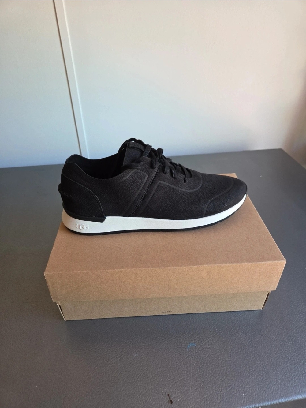 Women's UGG Adaleen Trainer